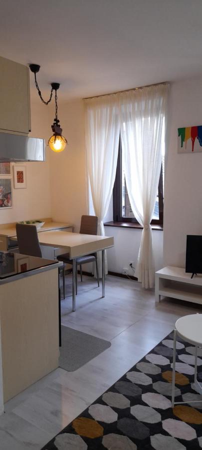 Anna'S Home ☆ Campione d'Italia Bagian luar foto